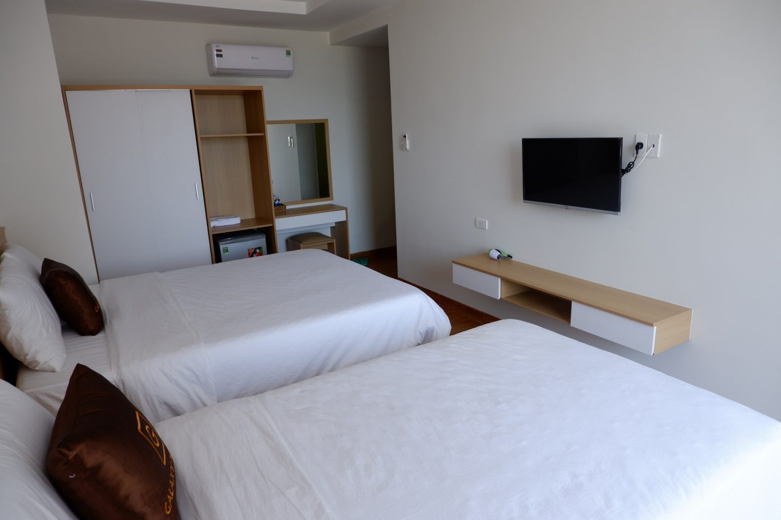 phong-deluxe-3-nguoi-view-bien